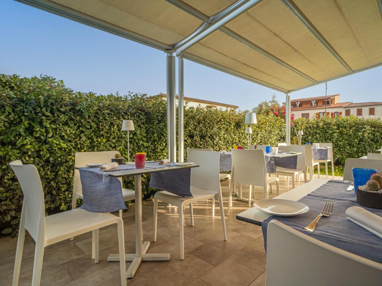 Felix Hotels - Hotel Residence Porto San Paolo Exterior foto